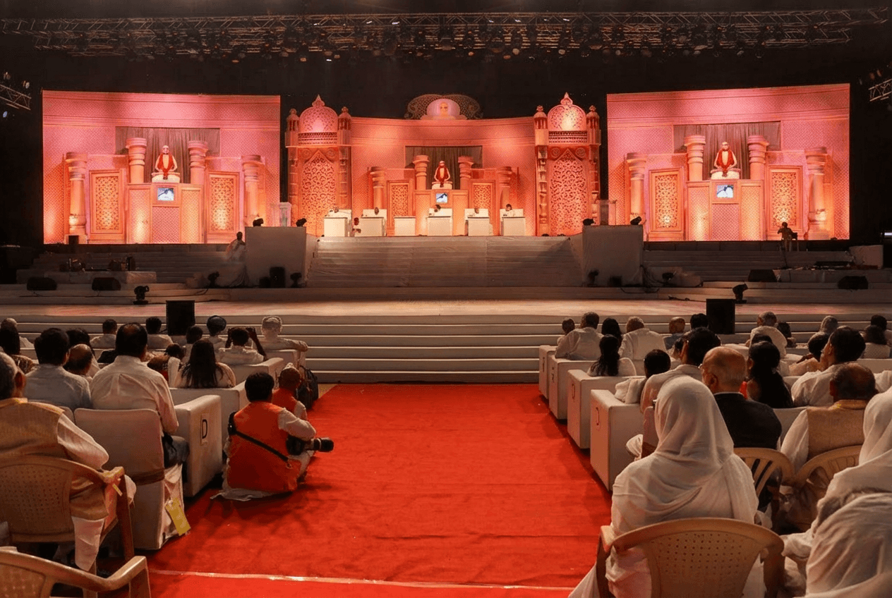 Pravachan by esteemed saints of Raj Parivaar